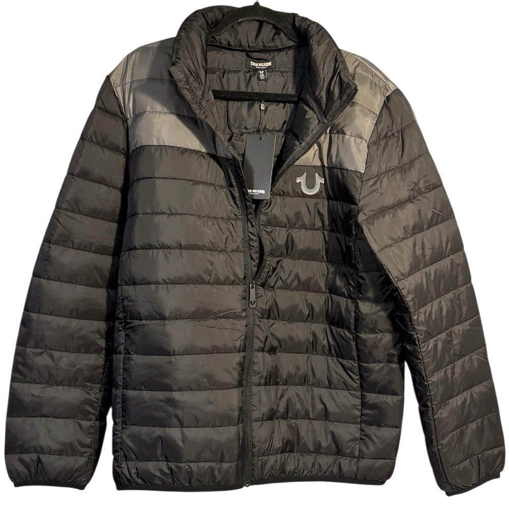NWT- True Religion Light Puffer Men’s Jacket Size Medium